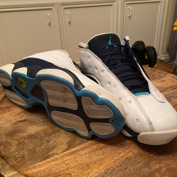 Nike Air Jordan 13 Retro Low Hornets - Picture 4 of 5